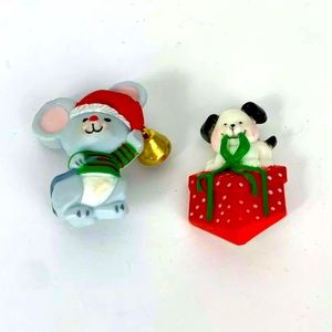 🎄 Vintage HALLMARK Christmas Pin